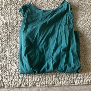 Lululemon green muscle top in cotton blend